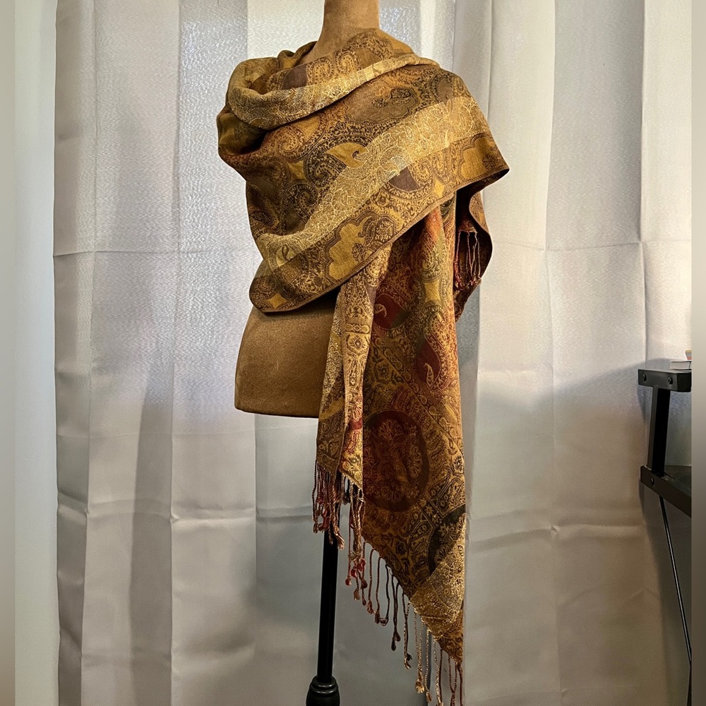 Source Unknown Paisley Scarf in Gold and Brown